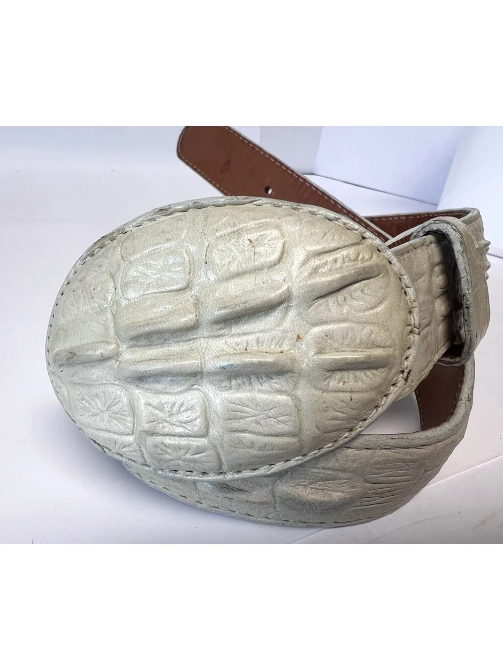 Tres Compadres Genuine Hornback Crocodile Off White Belt Size 26 Made In Mexico